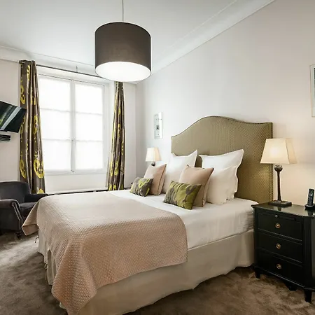 Palais Royal - Three Bedroom *